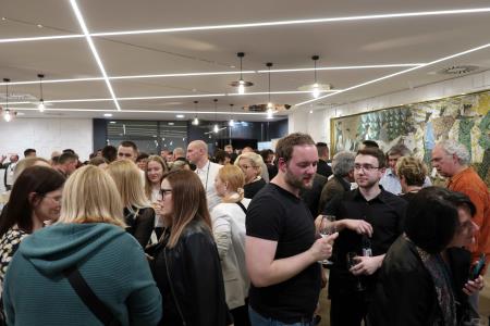 Dobro obiskan festival vin s